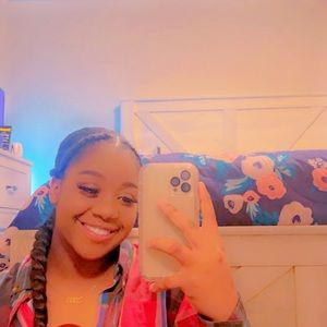 Meet your Posher, Anniyah